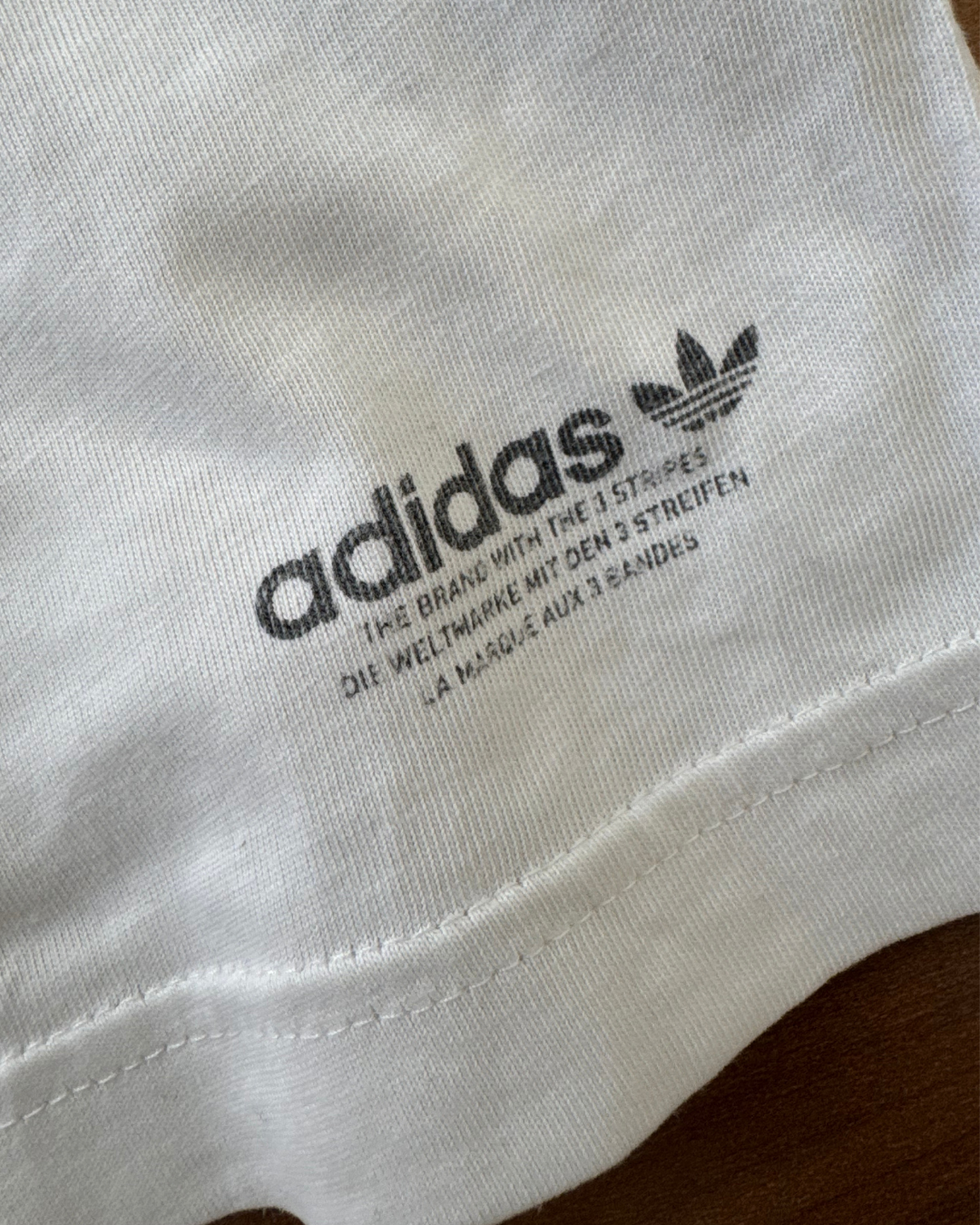 Adidas Originals - Funky Back Design TShirt - S