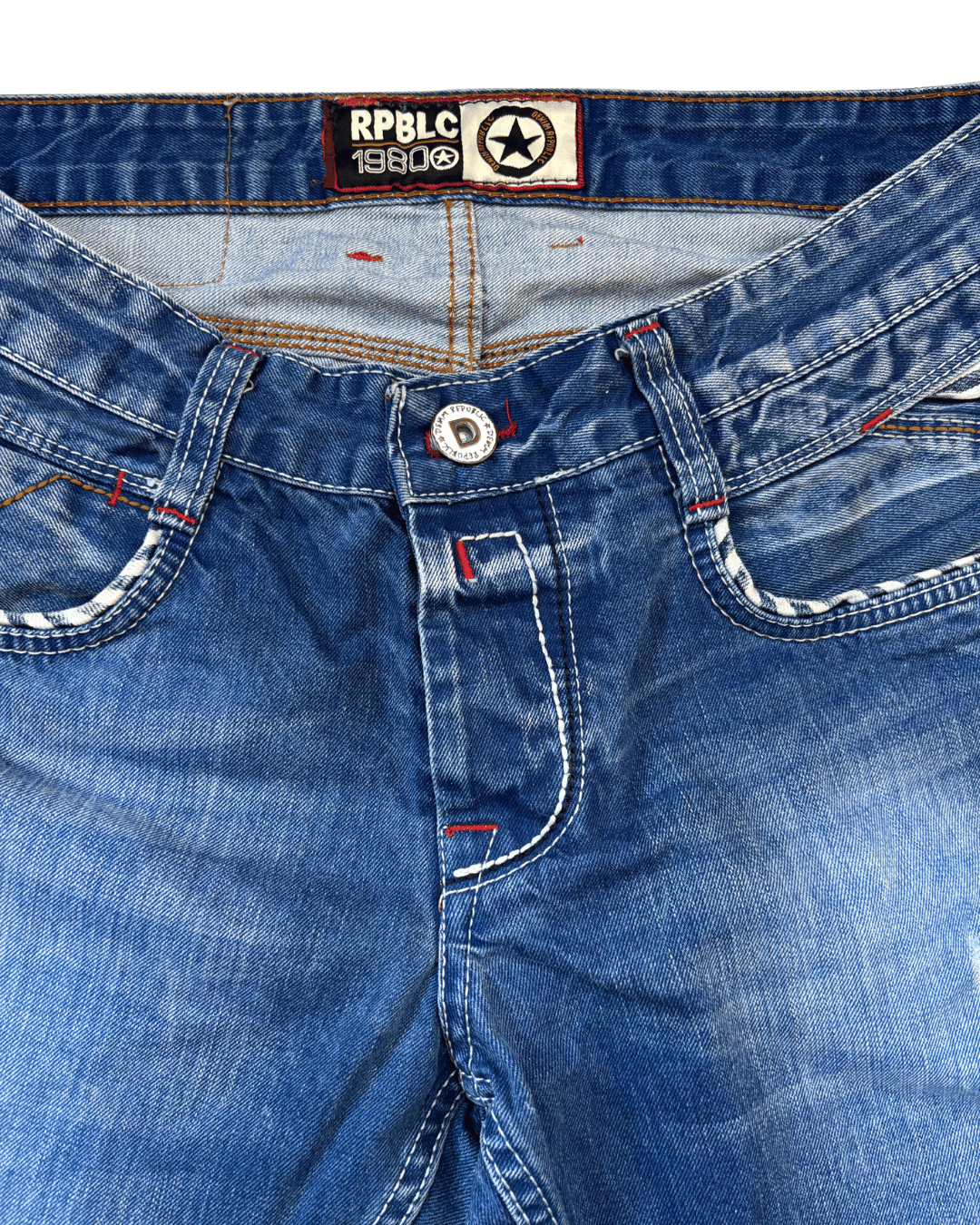Republic 1980 Distressed Denim Shorts – Y2K Graphic Back Pocket Style - L