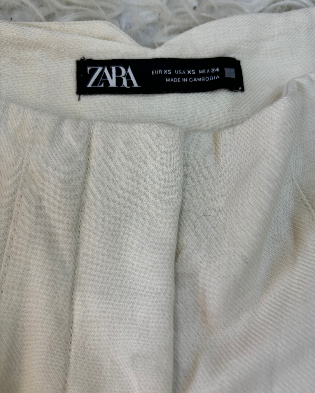 Zara Cream High-Waisted Wide-Leg Trousers - XS