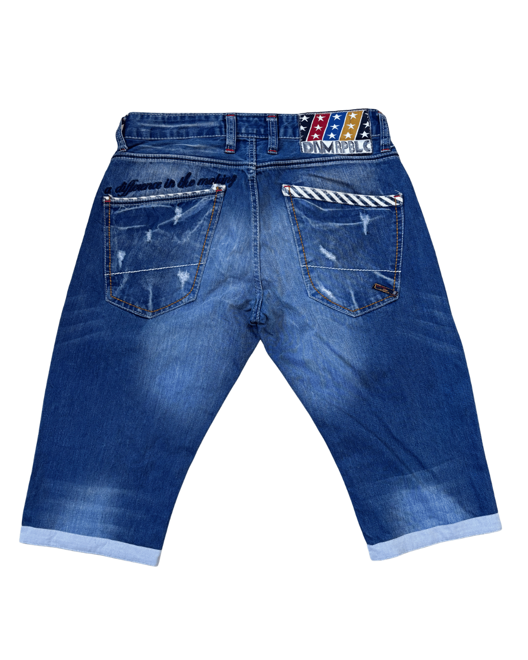 Republic 1980 Distressed Denim Shorts – Y2K Graphic Back Pocket Style - L