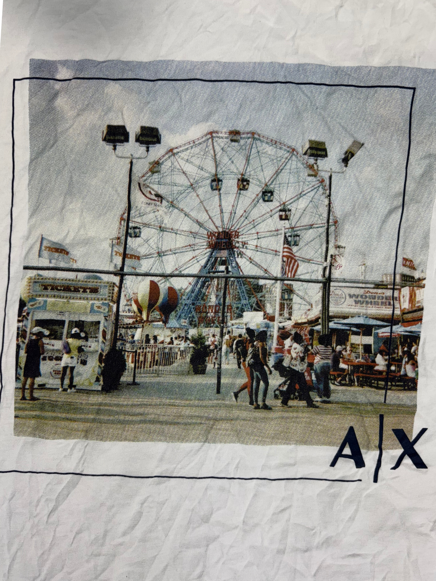 Armani Exchange Graphic Ferris Wheel T-Shirt - M