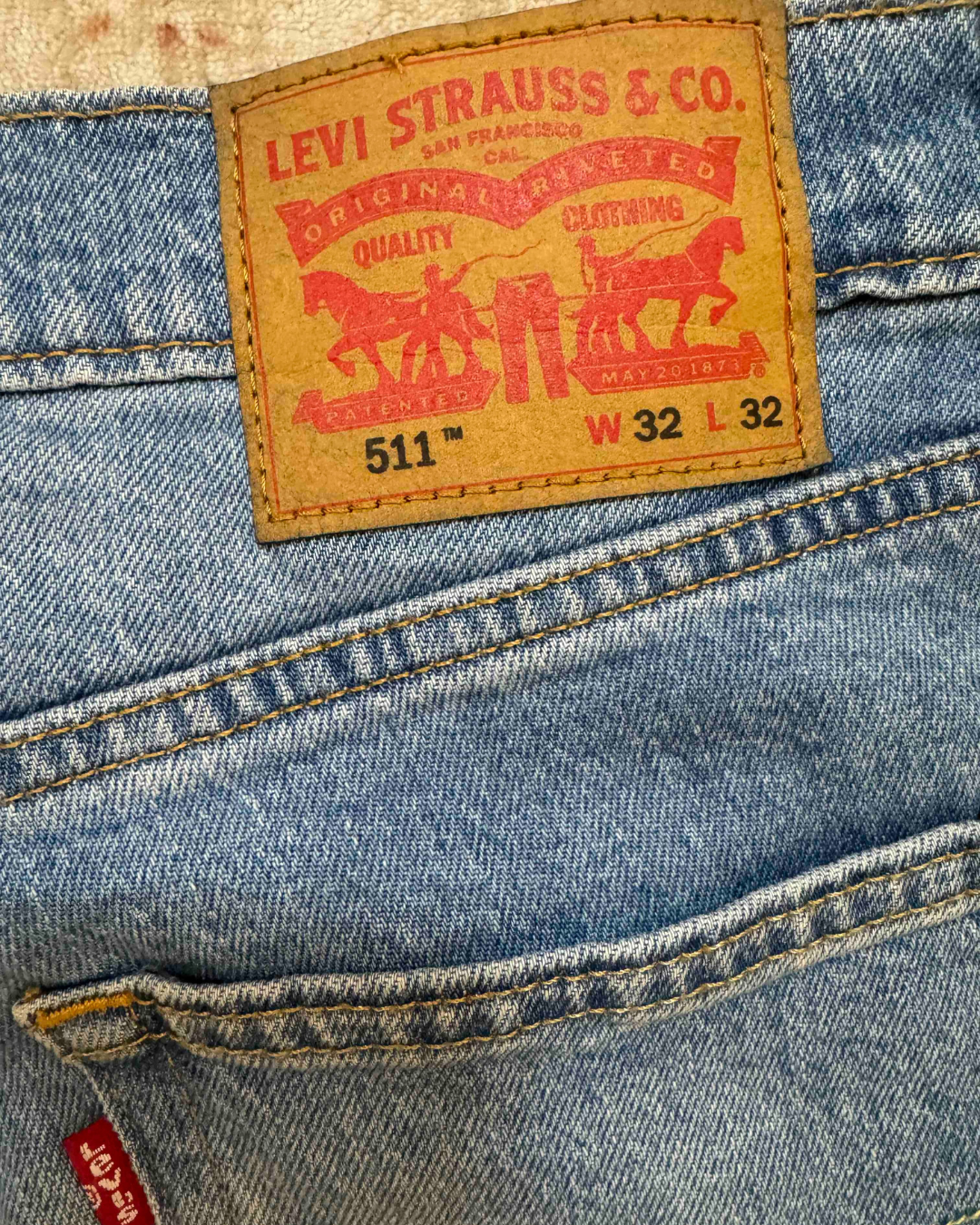 Levi’s 511 Slim Fit Dark Wash Denim Jeans - M | Waist: 32"