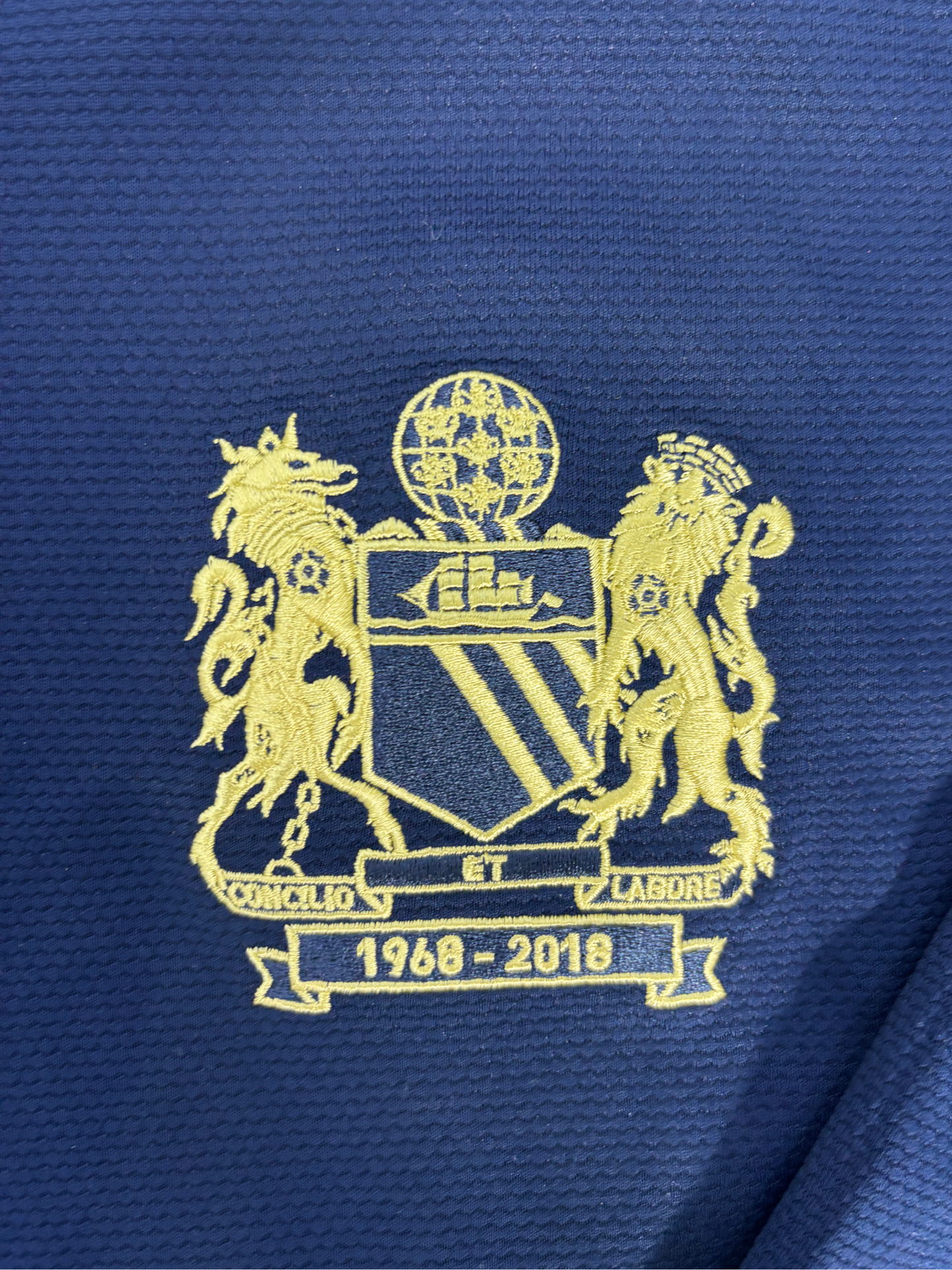 2018-19 Manchester United adidas Retro '1968' Shirt - XL