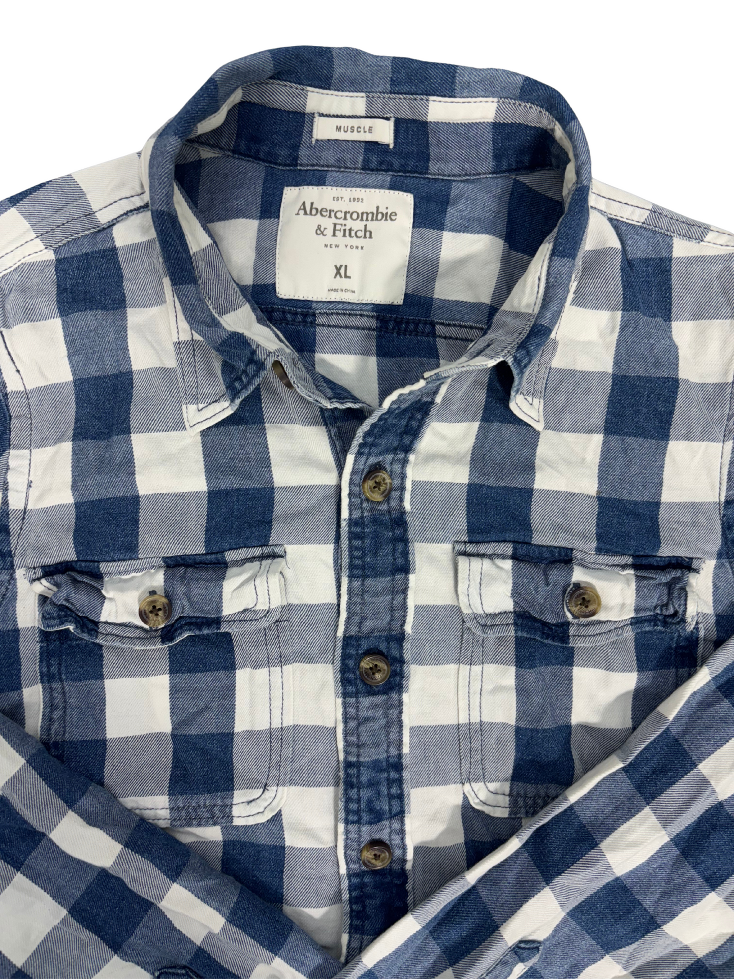Abercrombie & Fitch Muscle Fit Flannel Plaid Button Up Shirt - L