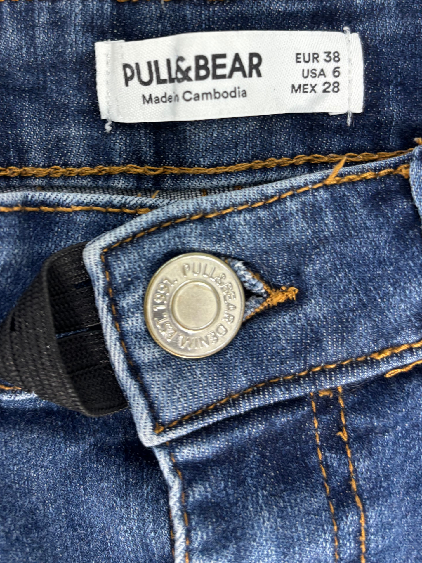 Pull&Bear Flared High Waist Blue Jeans - M | Waist: 28"
