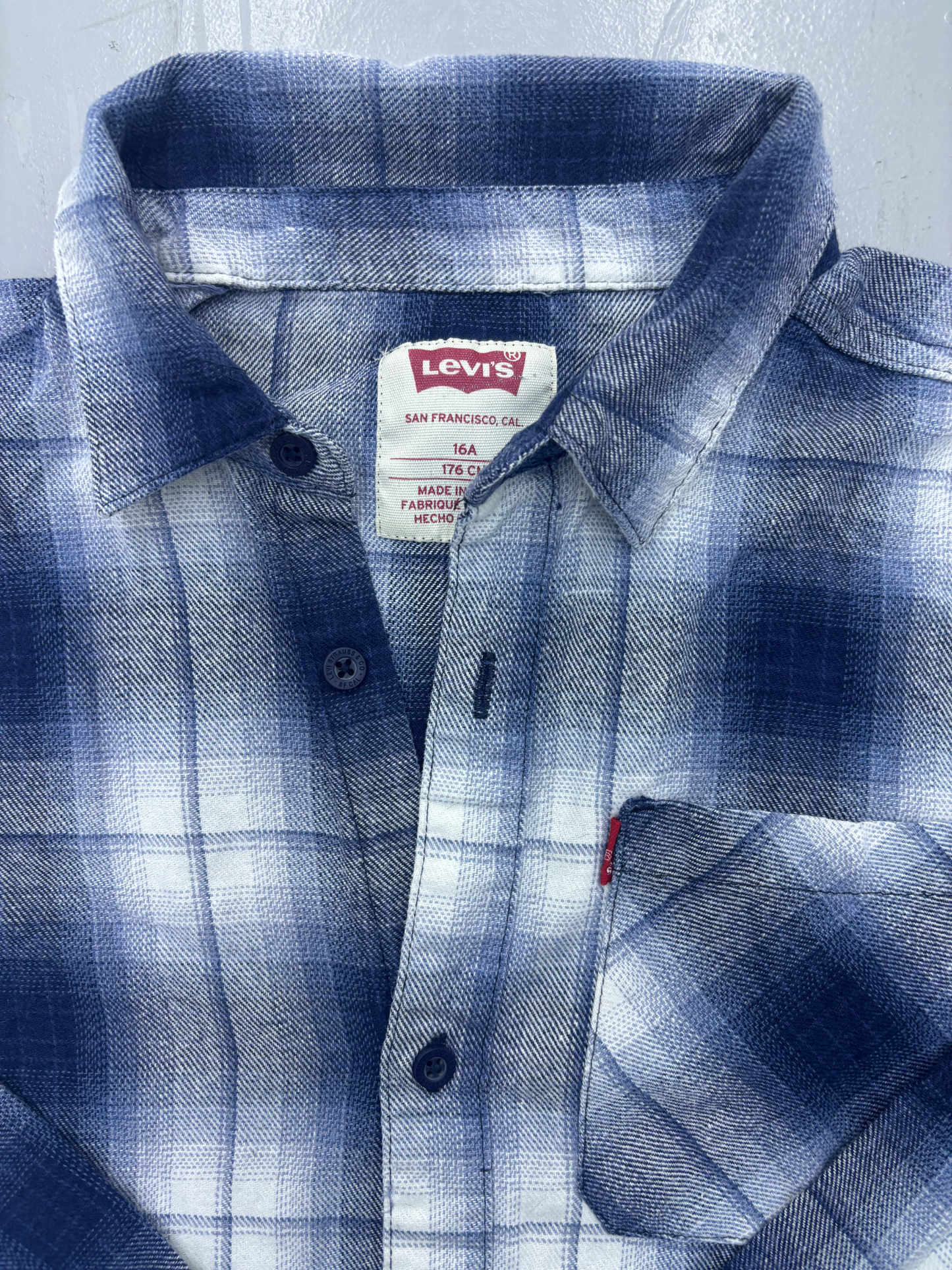 Levi's Ombre Plaid Button-Up Shirt - Navy Blue - S