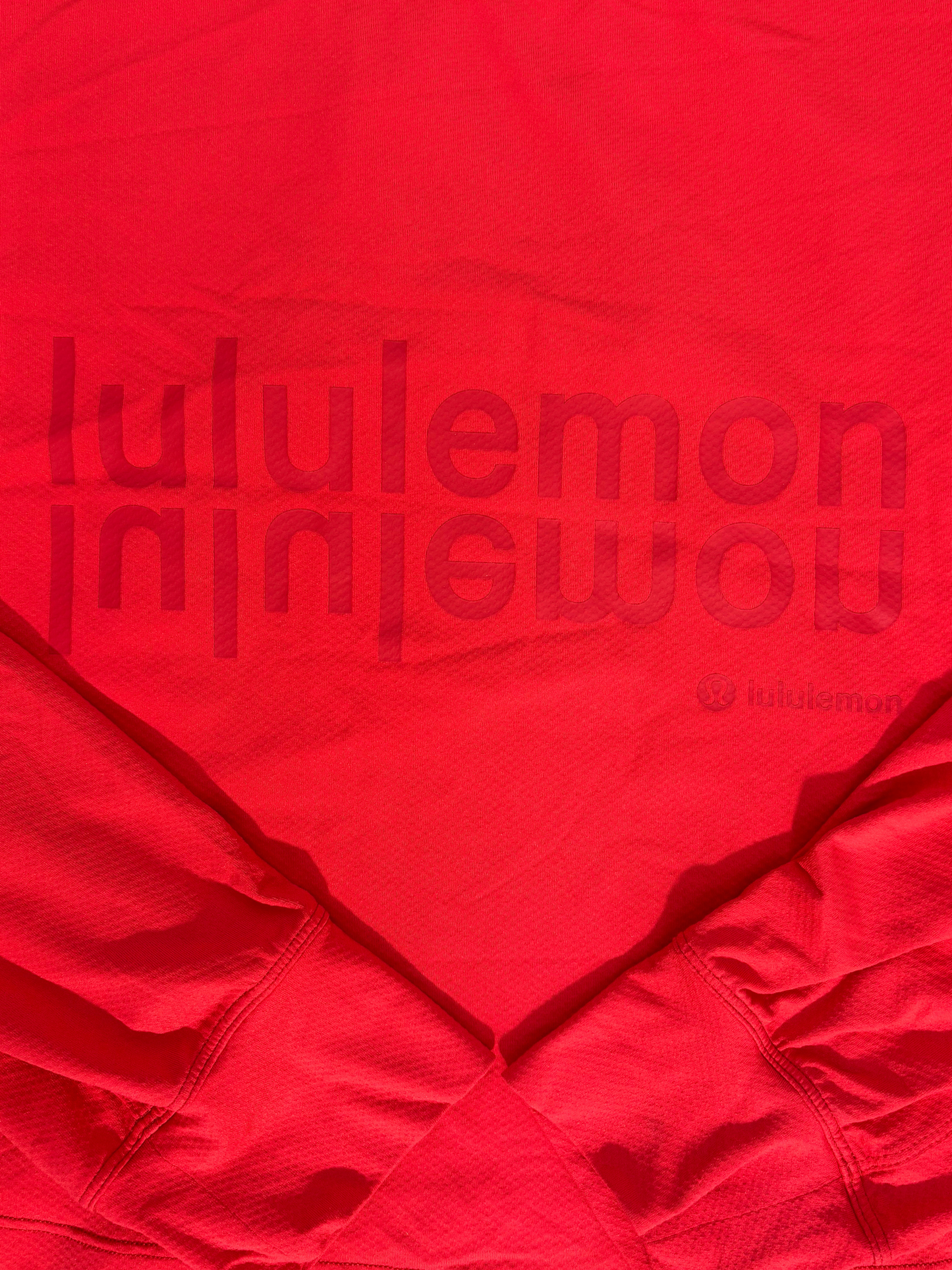 Lululemon Red Lightweight Cropped Long Sleeve Tee - XL