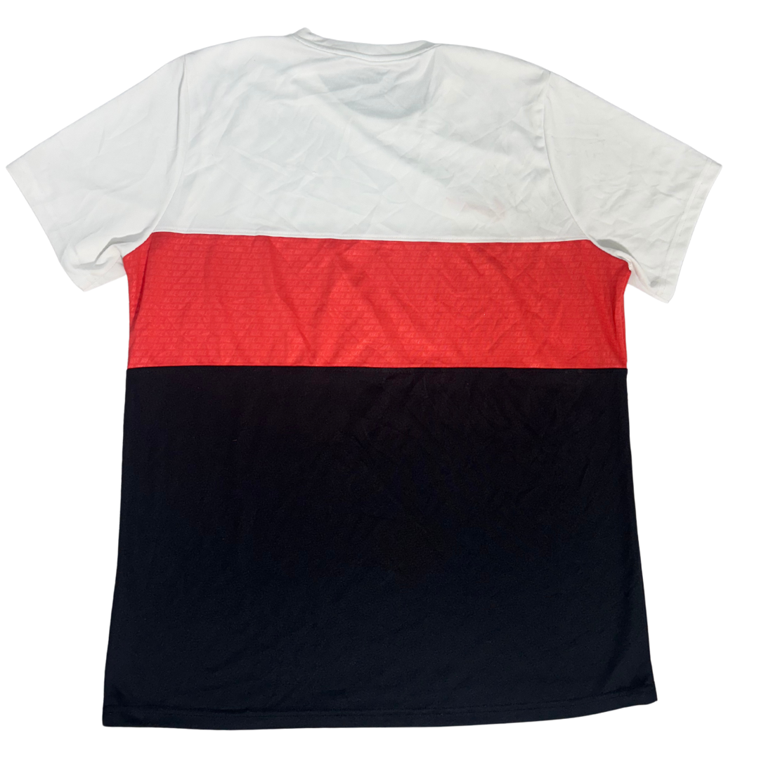 Nike White/Red/Black Colourblock Tee - XL