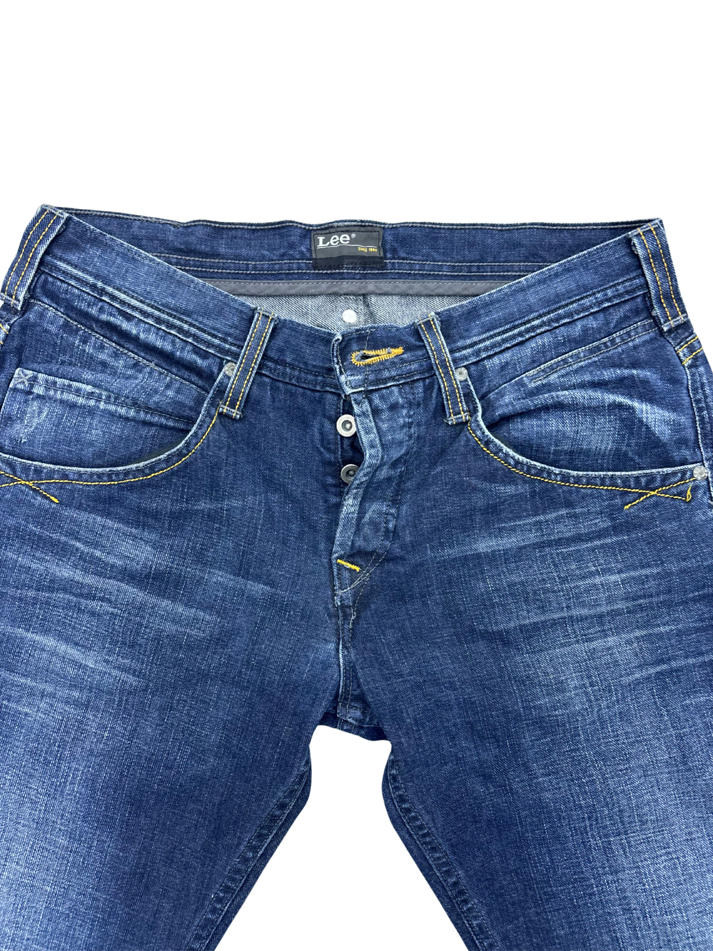 Lee Mid-Rise Denim Shorts – Faded Blue - M | Waist: 31