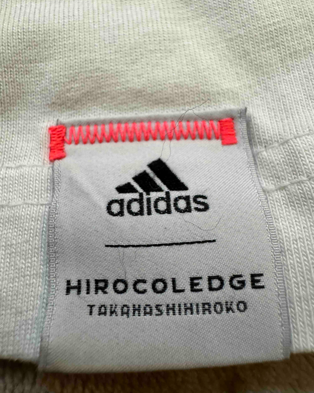 Adidas Hirocoledge Tokyo Cream Graphic T-Shirt - S