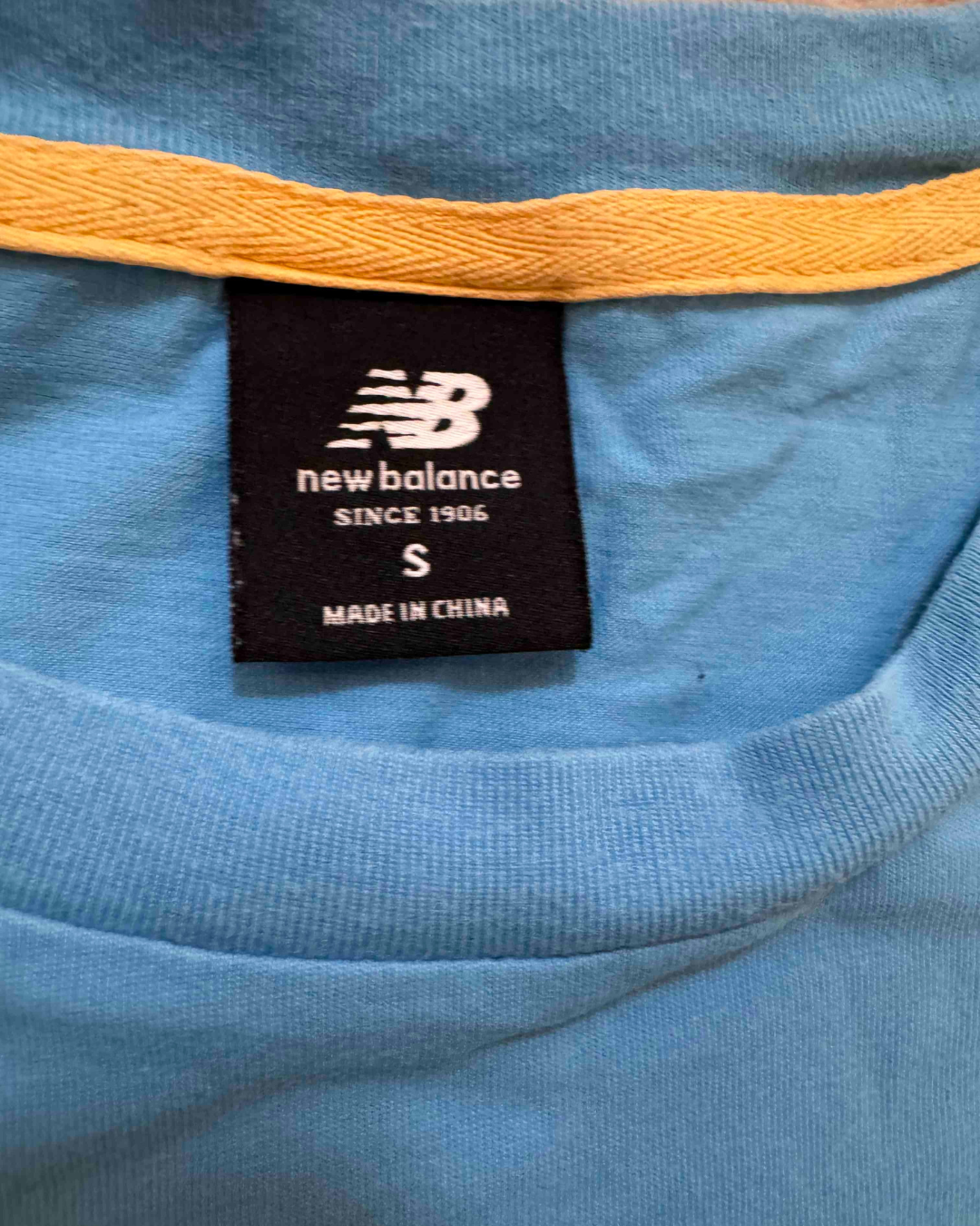 New Balance Retro Logo in Blue/Orange T-Shirt - S
