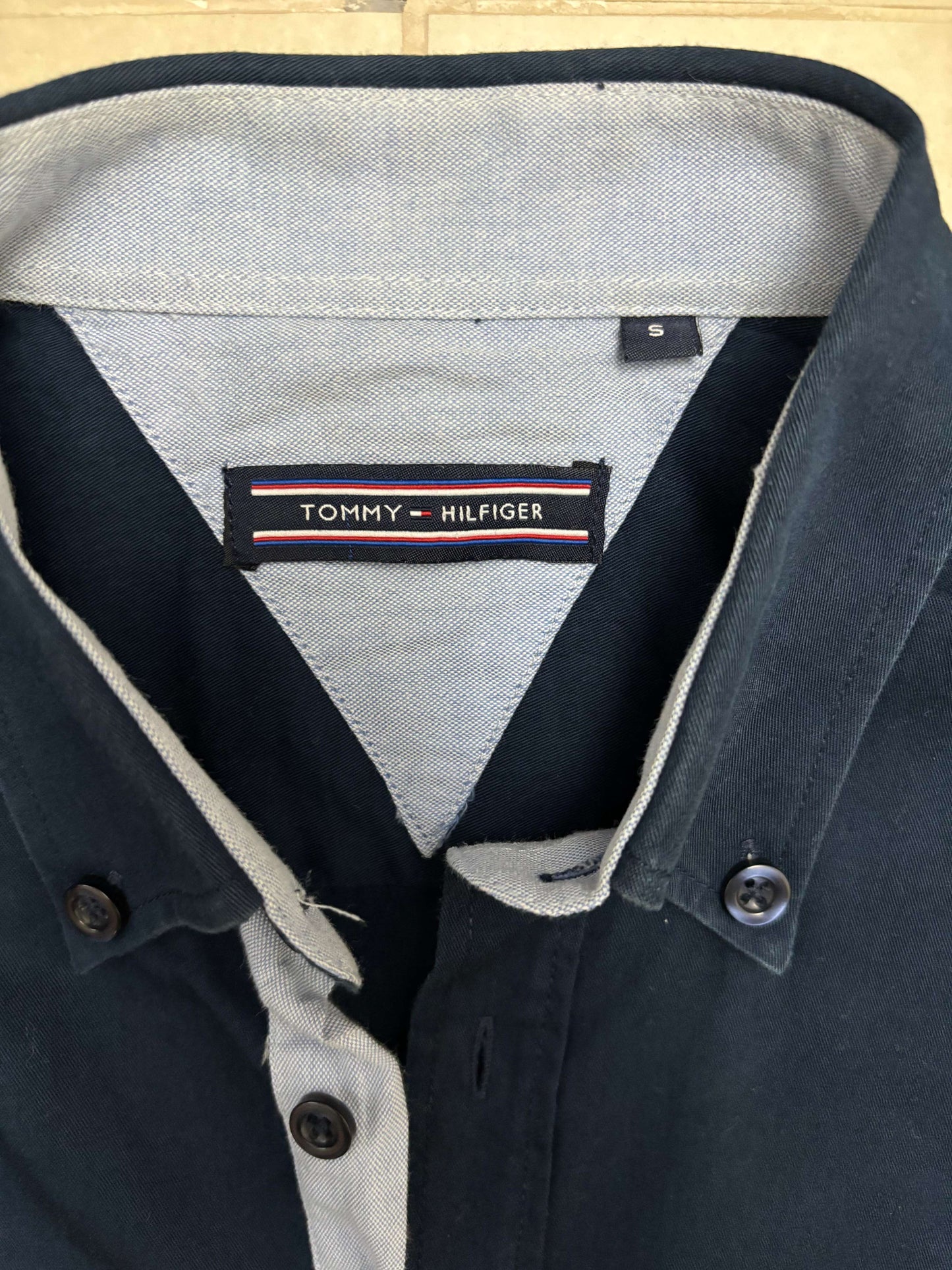 Tommy Hilfiger Contrast Placket Navy Blue Button-Down Shirt - XS