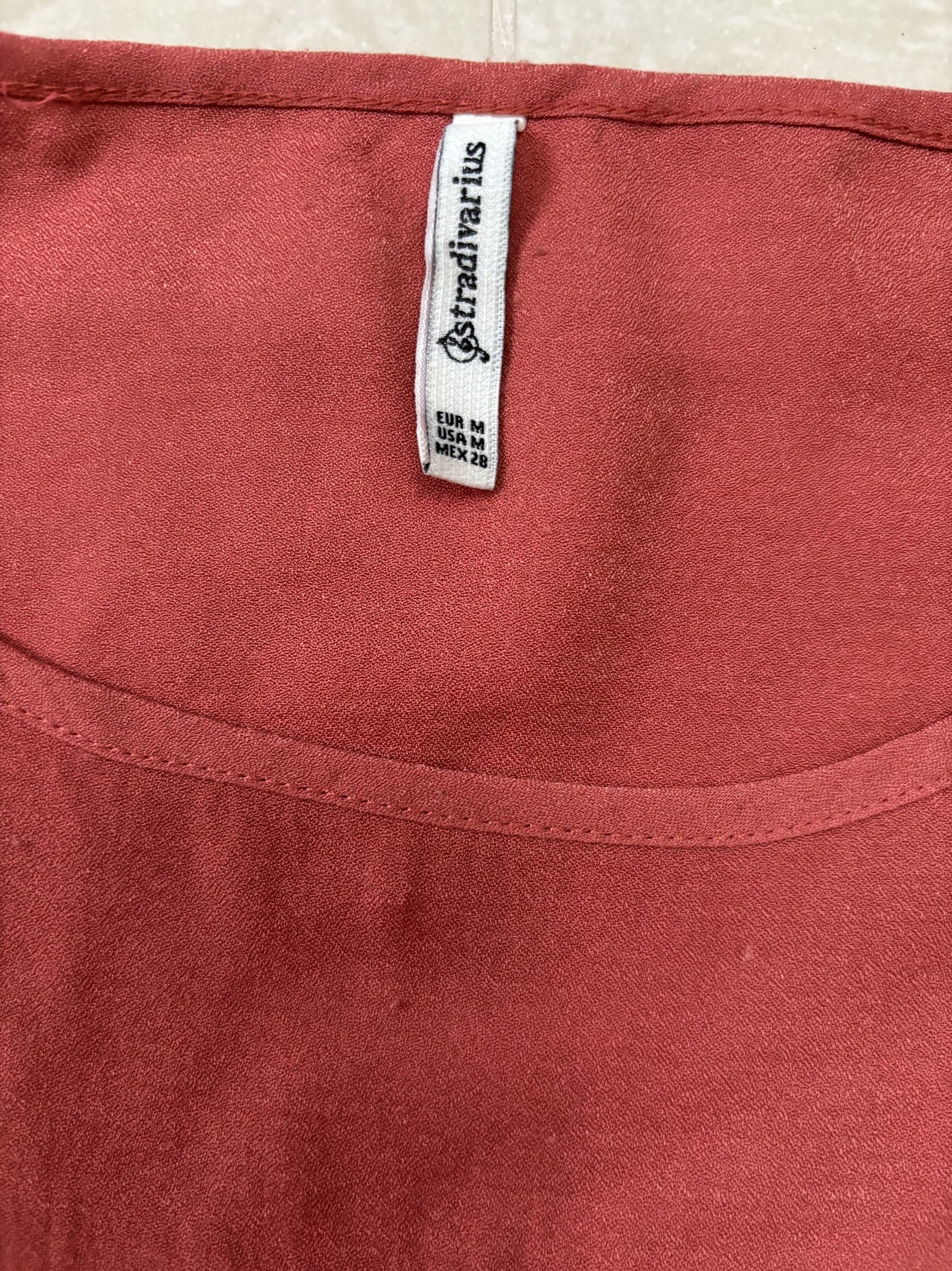 Stradivarius Rust Soft Flowy Top - S
