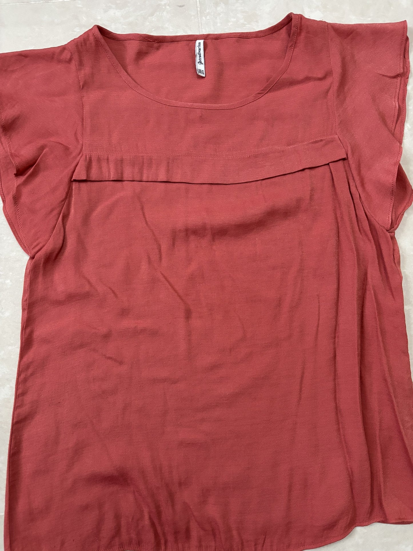 Stradivarius Rust Soft Flowy Top - S