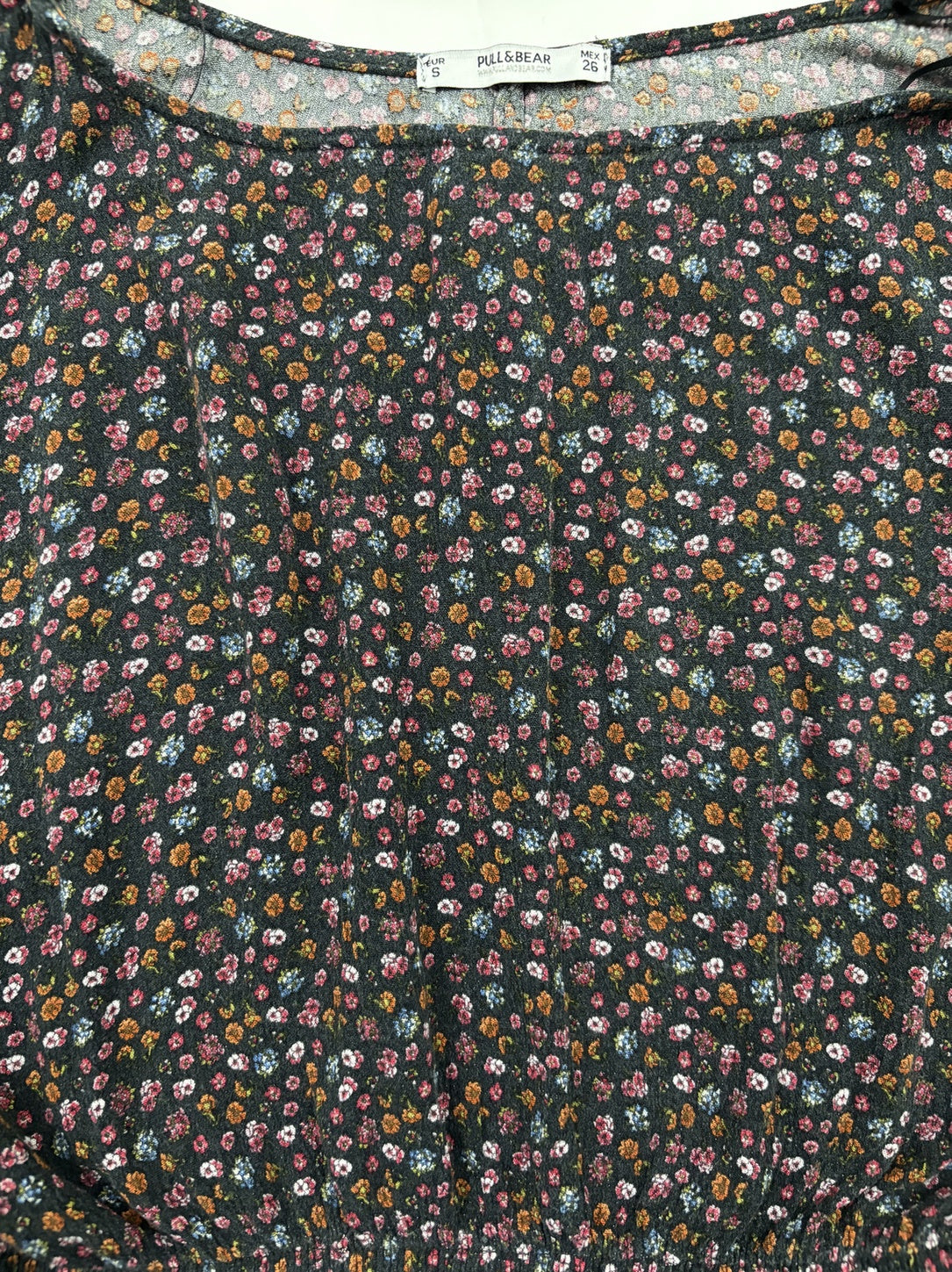 Pull & Bear Black Ditsy Floral Chiffon Crop Blouse - XS