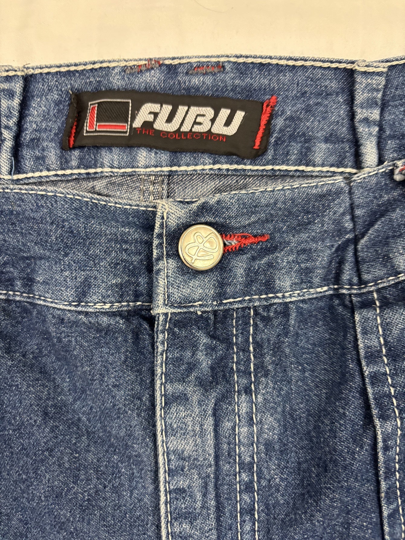 FUBU 05 Vintage Denim Cargo Shorts - M | Waist: 32"