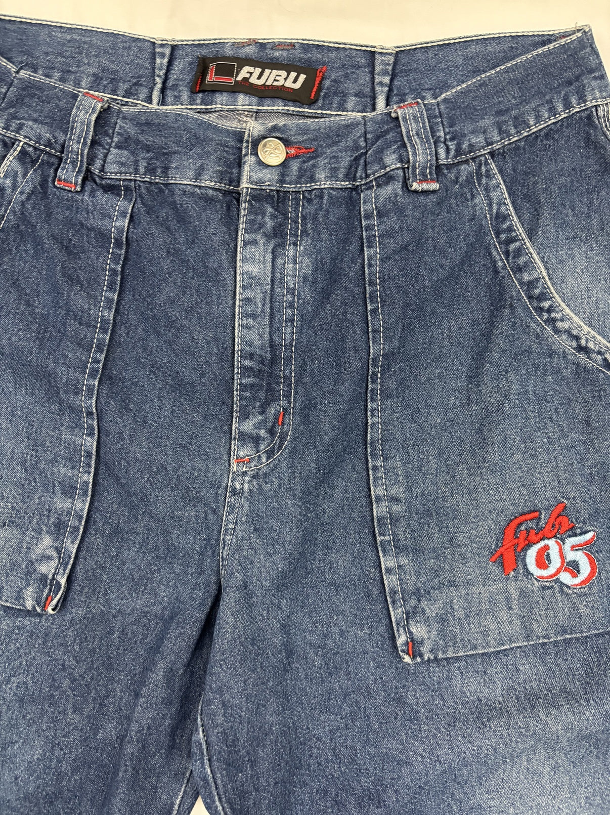 FUBU 05 Vintage Denim Cargo Shorts - M | Waist: 32"