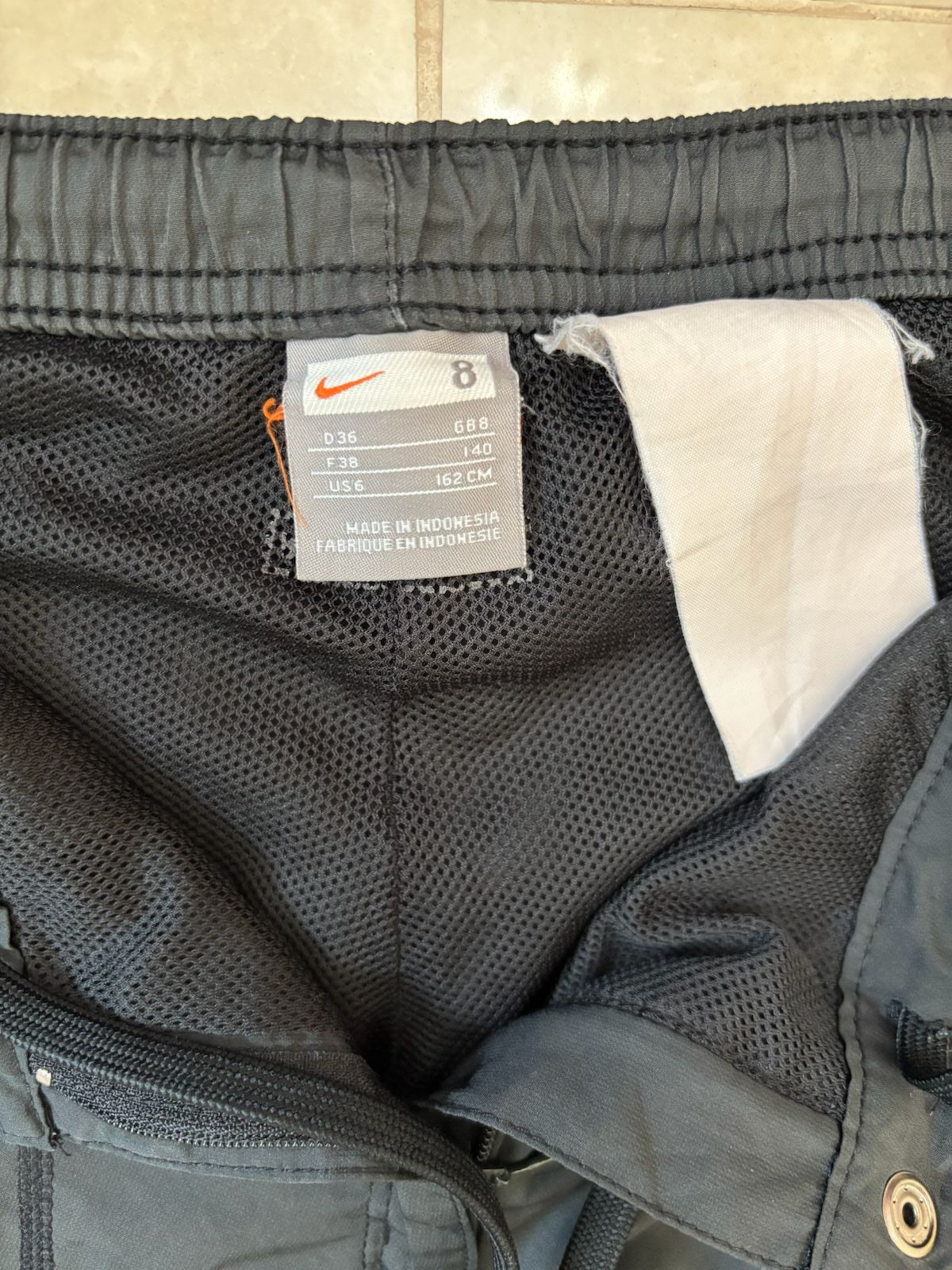 Nike Drawstring Waist Navy Blue Capri Pants - S