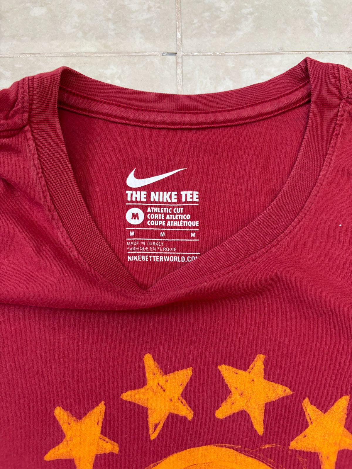Nike Galatasaray S.K. 1905 Turkey Football Crest Maroon Graphic T-Shirt - M