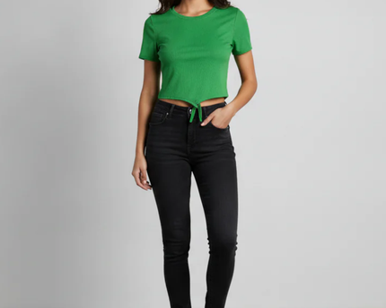 AMISU Green Ribbed Tie-Front Short Sleeve Crop Top