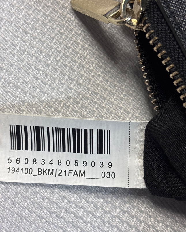 BG-00767-1491-3PSH8-001-serial_no_inside