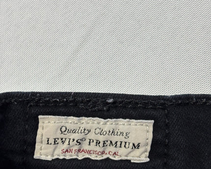 Levi's 724 High Rise Straight Leg Black Jeans