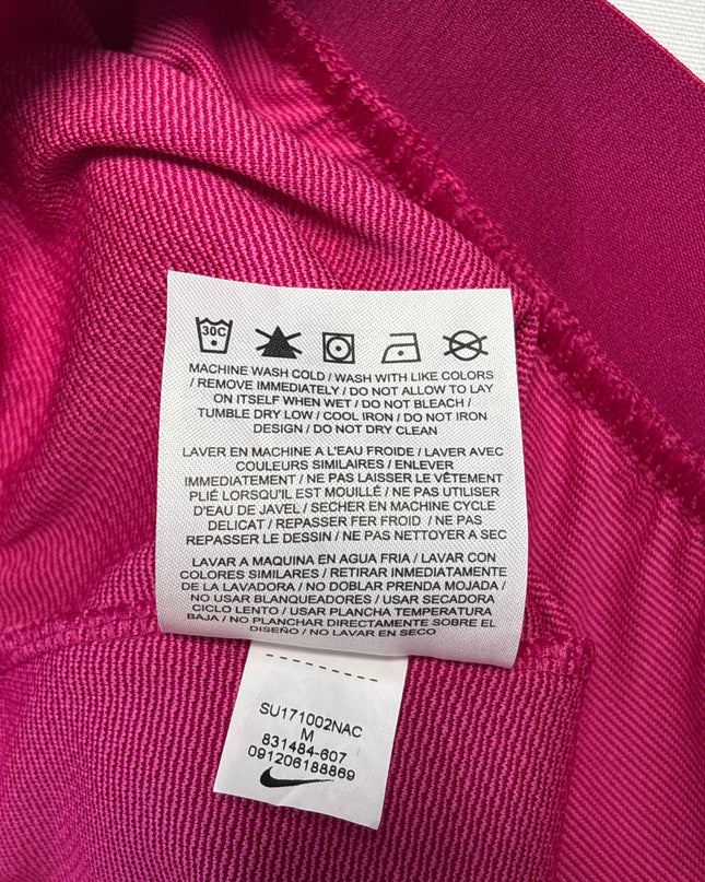 MC-07428-1342-3PCJ9-002-wash_tag