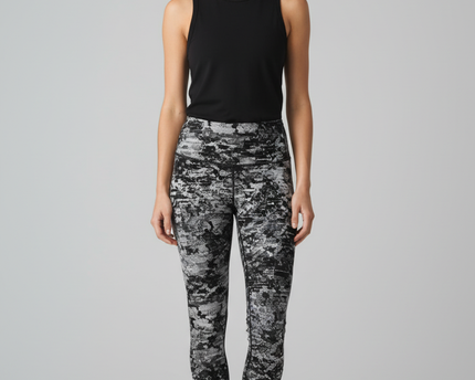 Lululemon Black and White Print Cropped Leggings