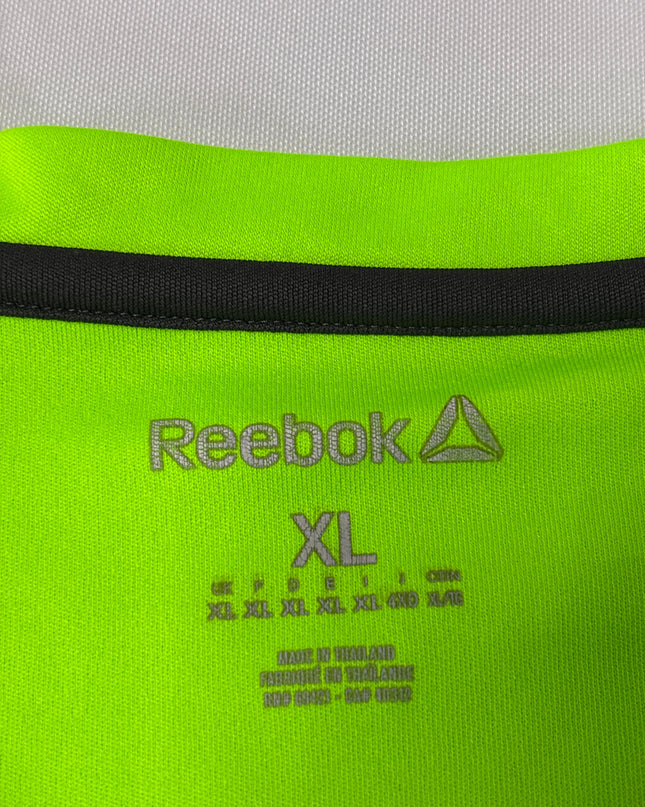 MC-06347-TSH-FKV006-brand_tag