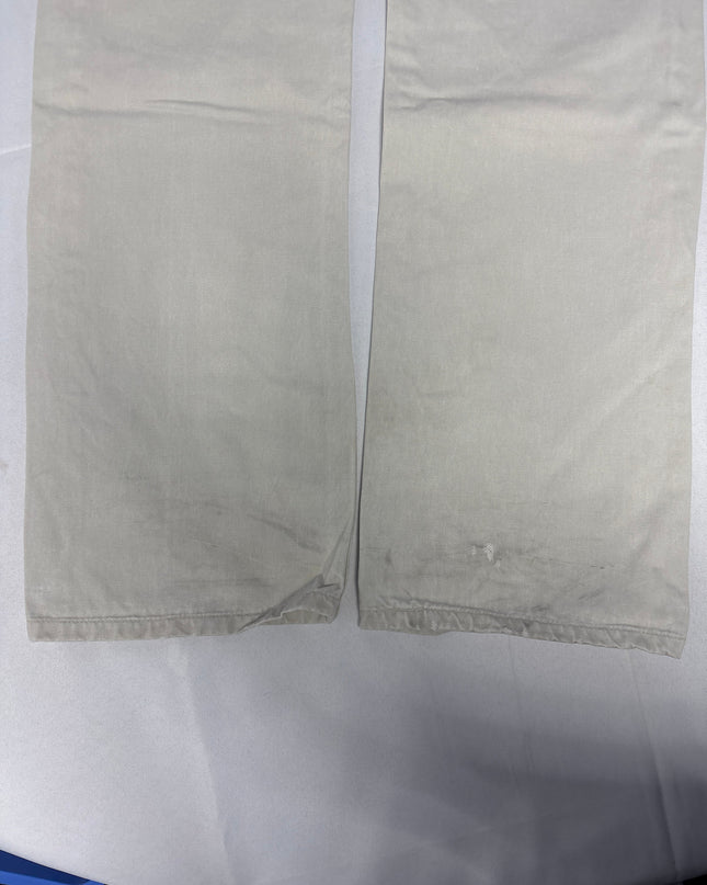 MC-05852-JNS-FKV004-defect_1