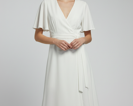 Forever 21 White V-Neck Tie-Front Short Sleeve Midi Dress