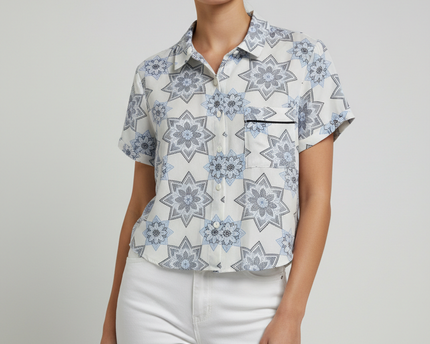 Forever 21 White/Blue Mandala Print Cropped Shirt