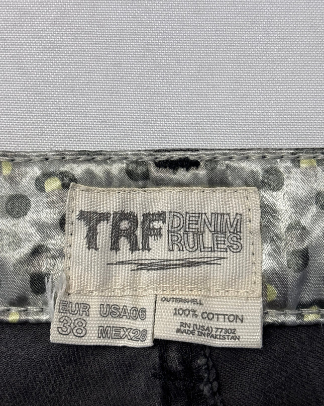MC-05602-WPNTS-3PMS2001-brand_tag