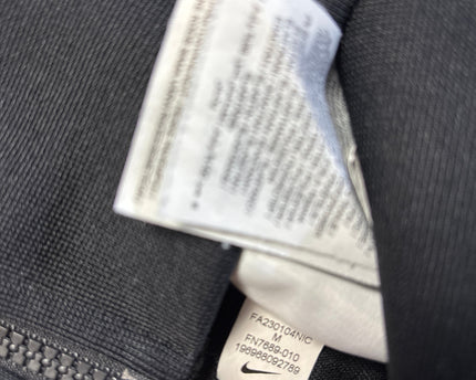 MC-05636-JKT-FKV001-extra