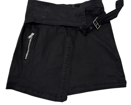 Stradivarius Black Belted Mini Skirt - S | Waist: 28"