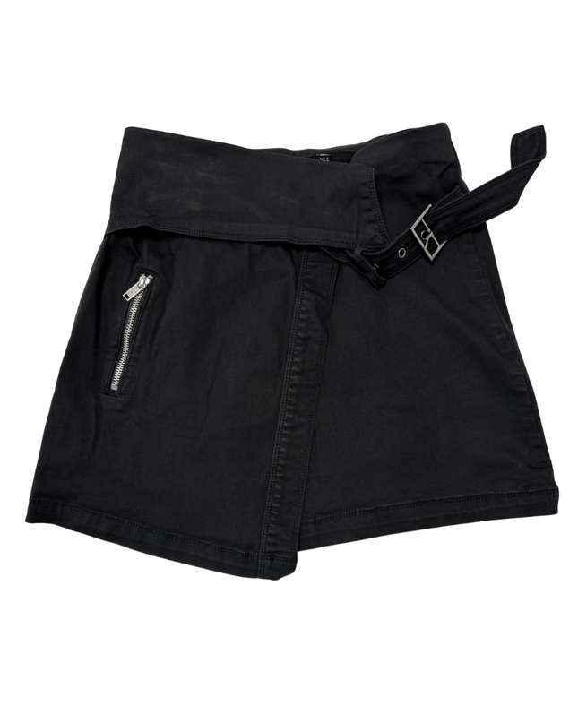 Stradivarius Black Belted Mini Skirt - S | Waist: 28"