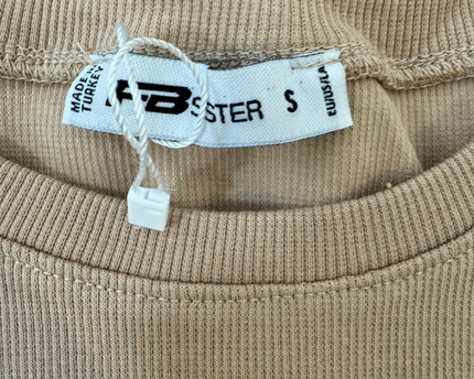 FBSisters Brown Crop Top - XS