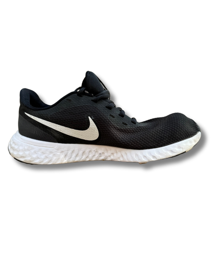 Nike Revolution 5 Sneakers | Black| EU 41
