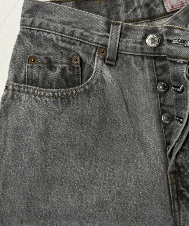 Levi’s 901 High-Waist Tapered Gray Acid Wash Denim Jeans