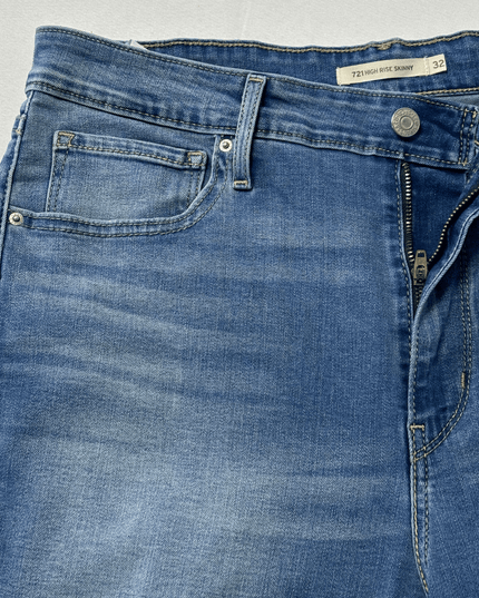 Levi's 721 High Rise Skinny Distressed Jeans