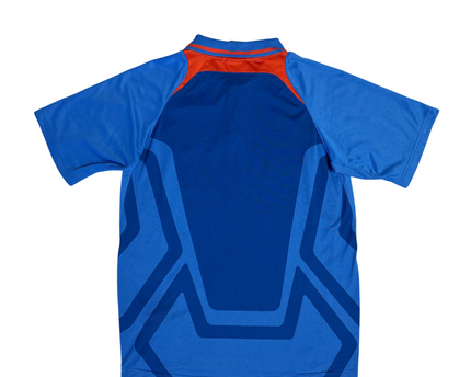 MC-05851-JRS-FKV003-back