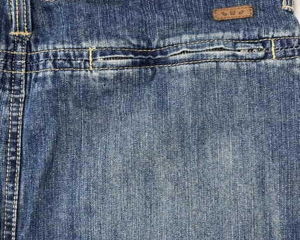 Tatuum Utility Y2K Mid-Wash Denim Cargo Pencil Skirt