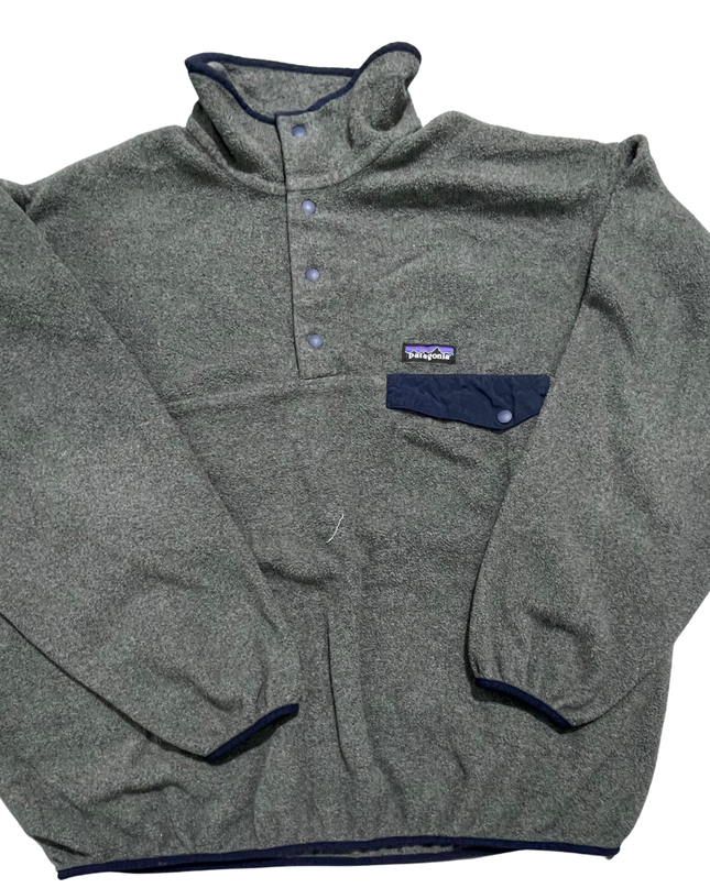 Patagonia Grey Synchilla Snap-T Fleece Sweater