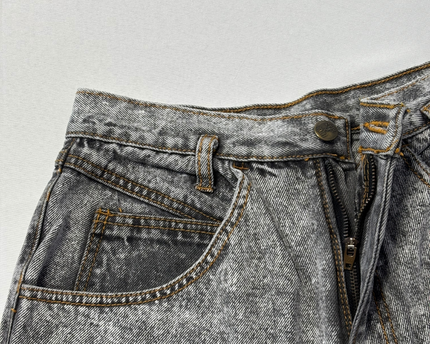 Vintage Gray Acid Wash High-Waisted Tapered Jeans