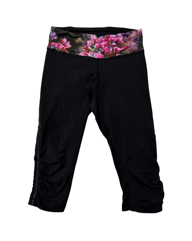 Lululemon Black Floral Waistband Capri Leggings