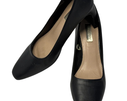 Shoemart Black Pointed Toe Heels