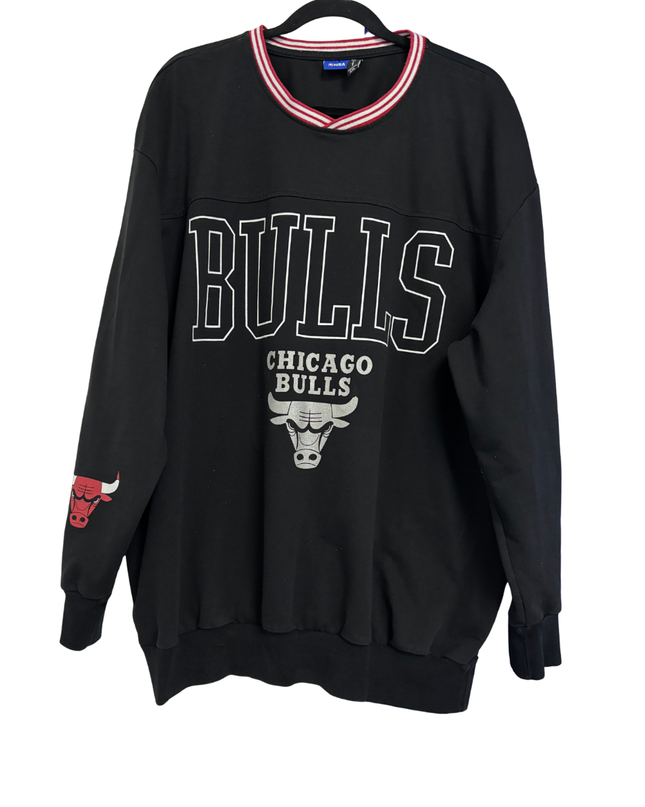 Defacto Black NBA Chicago Bulls Graphic Sweatshirt