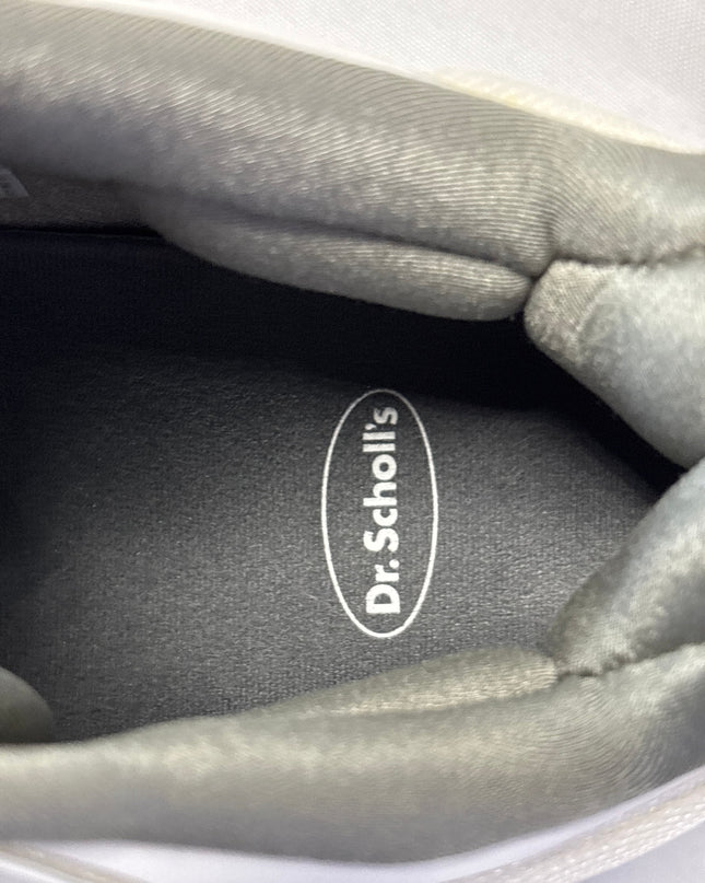 Anta White Silver Emblem Low Top Sneakers