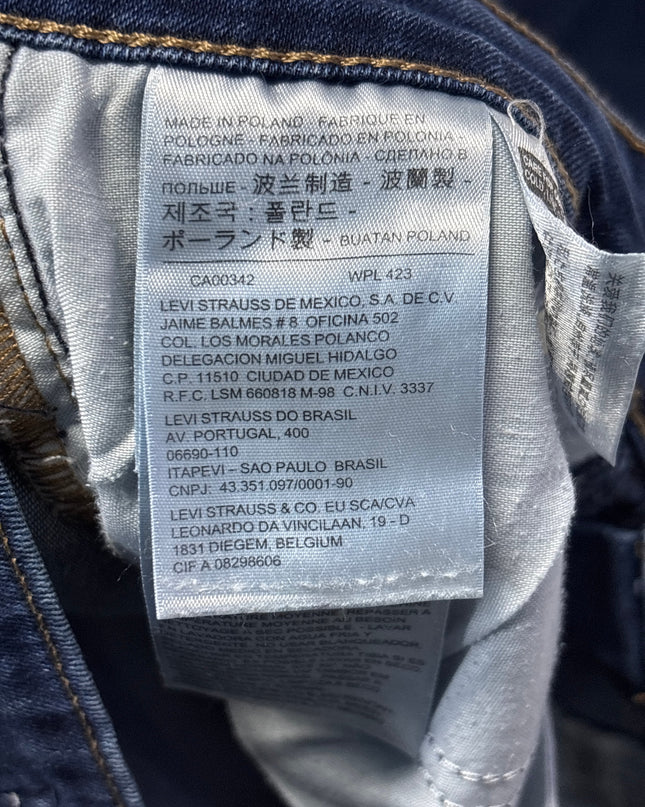 MC-09776-1452-FKV-012-wash_tag