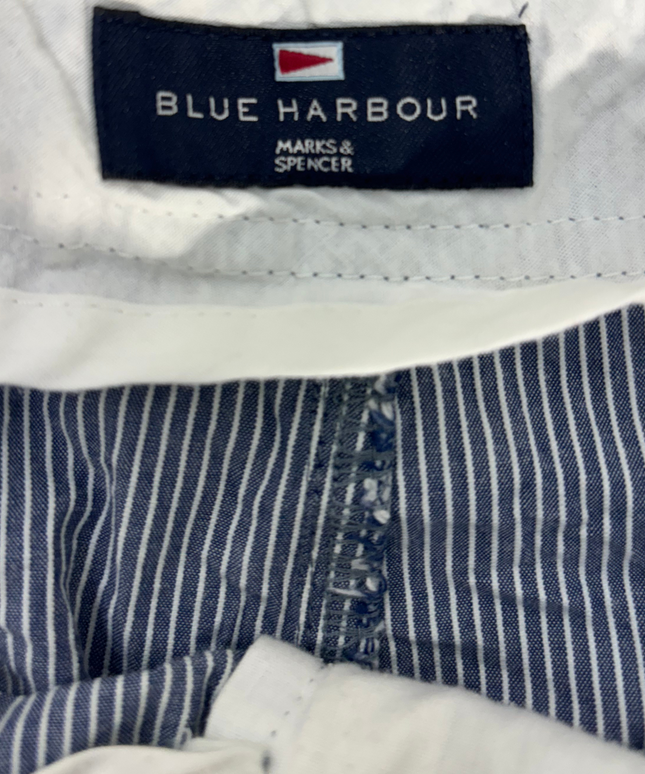 Marks & Spencer Striped Gray Cargo Shorts - XXL | Waist: 38"